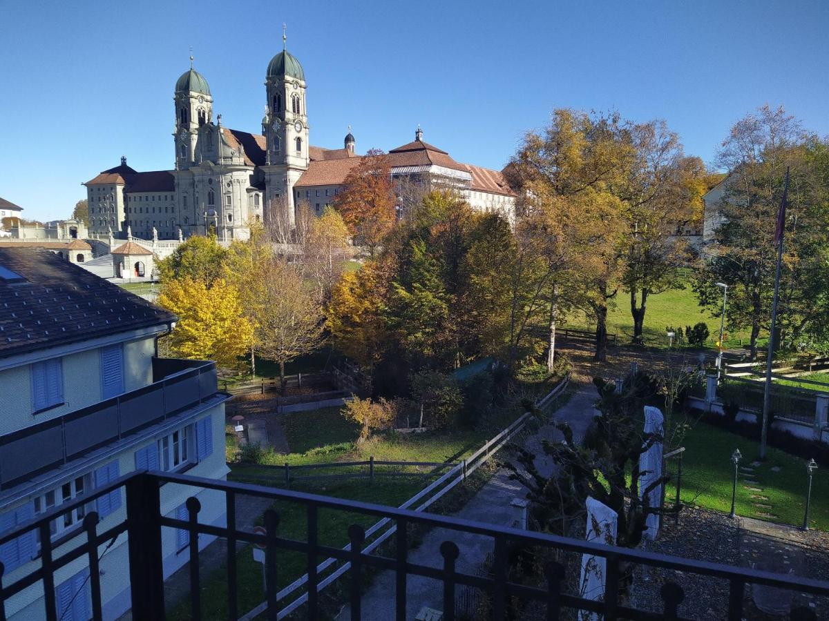 Gasthaus Meinradsberg Einsiedeln Eksteriør bilde